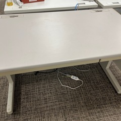 オフィス机椅子とセットの画像