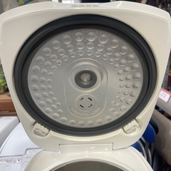 ヤマダオリジナル　5.5合炊き炊飯器　2021年製　YEC－M10Ｇ1　一か月保証付き　【リサイクルショップ道楽屋】の画像