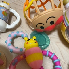 ベビーおもちゃまとめ売りの画像