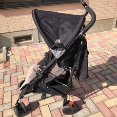 ベビーカーの画像