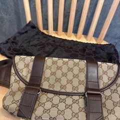 GUCCI ショルダー　ウエスト　バッグ　美品の画像
