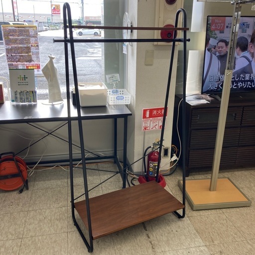 【ジモティー割引で最大15％OFF⭐️】 アンセムハンガーラック ANH-3293