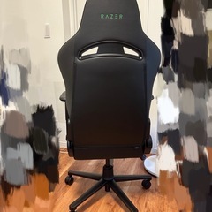 RAZER ENKI Xゲーミングチェアの画像
