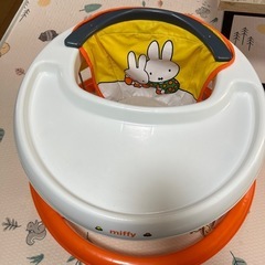 美品　ミッフィー　歩行器の画像