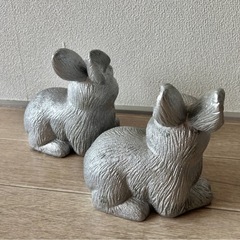 うさぎの親子　ガーデニング雑貨　3体セット シルバータイプ　陶器　アンティーク風の画像