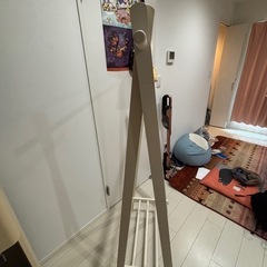 ハンガーラックの画像