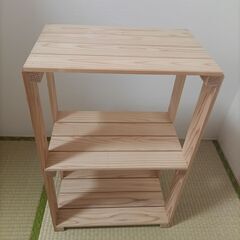 木製 ラック 3段（サイズ約：高65.5㎝ｘ横42.5㎝ｘ奥27㎝）の画像