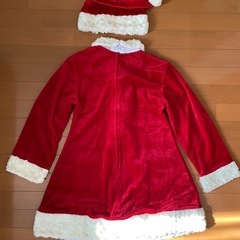 サンタワンピース箱入りの画像