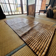 竹製ラグの画像