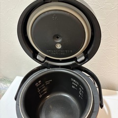 炊飯器　2合炊きの画像