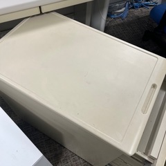 オフィス机袖机とセットの画像