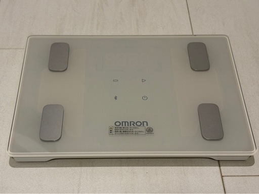 未使用に近い　オムロン　カラダスキャン　KRD-403T-B スマホ連動自動転送 体重体組成計 KRD-403T-B（KRD-408T-B） カラダスキャン アイス