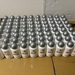 新品　未使用　ダイソー　薬用　美白　化粧水　美白　乳液　各120ml  80本づつ　160本セットの画像