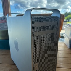 Mac pro 2010  ジャンクの画像