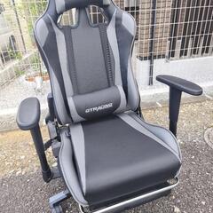 【美品】ゲーミングチェア  ：GTRacing
 GT002F-GRAY リクライニング オフィスチェア キャスターの画像