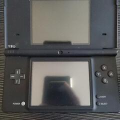 DSi 本体の画像