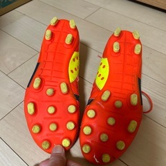 【最終値下げ‼️】PUMA サッカースパイク　26.5cmの画像