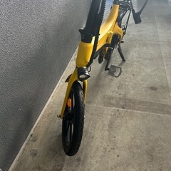 折りたたみ 電動アシスト 自転車
の画像