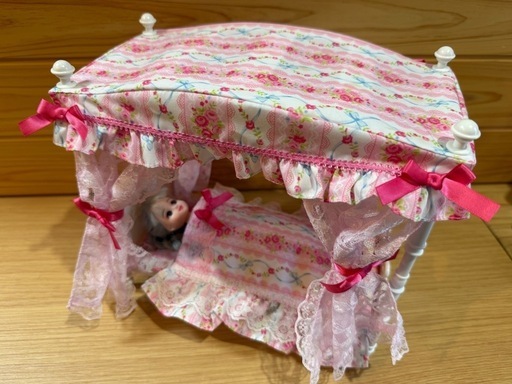 りかさま専用 Amazon | リカちゃん LF-07 ゆめみるお姫さま プリンセスベッド