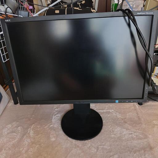 シバソク放送業務用モニターCMM14-7中古ジャンク品の出品です。 シバソク放送業務用モニターCMM14-7中古ジャンク品の出品です。 平坦