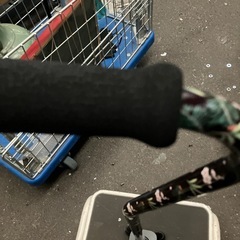 ロ2508-016 4点杖 高さ調整可能 花柄の画像