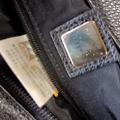 (中古)ungaro 牛革ハンドバッグの画像