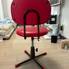 古くなった椅子を無料でお譲りしますの画像