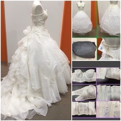 ほぼフルセット① ウエディングドレス(ドレス、パニエ、インナー、ベール、ロンググローブ、カチューシャ)の画像