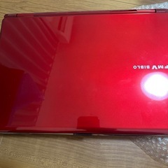 富士通 ノートパソコンメモリー2GB、ストレージ300の画像