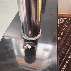 ガラステーブルの画像
