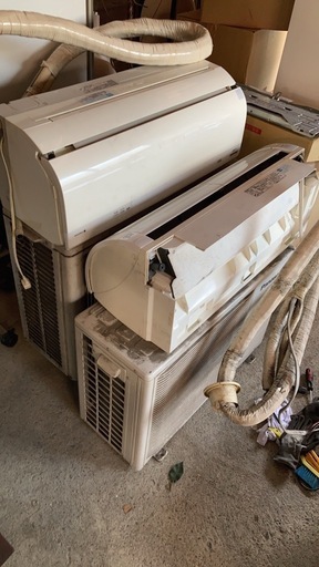 エアコン　200V 2台