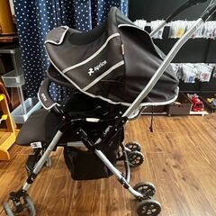 【★引き取り限定】 Aprica アップリカ 折りたたみ式 ベビーカー 中古 日本製 すくすくッション設計の画像