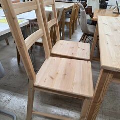J8548 【リユースのサカイ柏店】 ダイニングテーブル 椅子２脚ベンチ付 クリーニング済みの画像