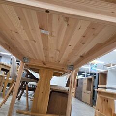 J8548 【リユースのサカイ柏店】 ダイニングテーブル 椅子２脚ベンチ付 クリーニング済みの画像