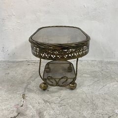 ◆🔶送料無料・設置無料有り🔶◆RENAISSANCE サイドテーブル ゴールド 薔薇 棚付き コーヒーテーブルの画像