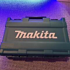 【工具】マキタ充電式タッカ18V 4mmマックスステープル付き（本体とケースのみ）の画像