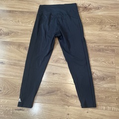 adidas レギンス ブラック　Lサイズの画像