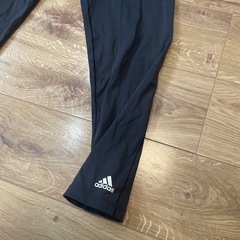 adidas レギンス ブラック　Lサイズの画像