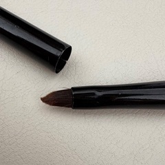 BOBBI BROWN ウルトラファイン アイライナー用ブラシの画像