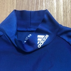 adidas ジュニア用アンダーシャツ　120 サッカー・野球の画像