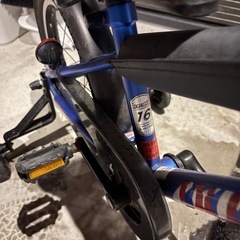 子供用　補助輪付き自転車の画像