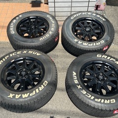 スタッドレスバリ山GRIPMAX GRIP ICE 16インチの画像