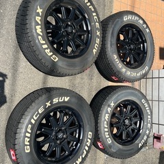 スタッドレスバリ山GRIPMAX GRIP ICE 16インチの画像