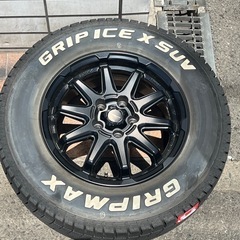 スタッドレスバリ山GRIPMAX GRIP ICE 16インチの画像