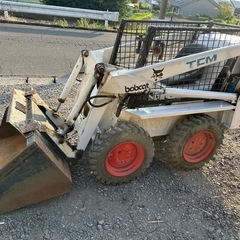 TCM343ボブキャットの画像