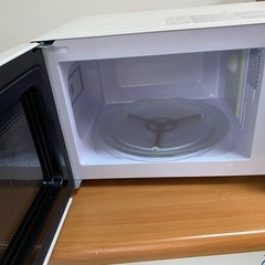 電子レンジ 17L レトロ ダイヤル機能  ターンテーブル ツマミ 650W出力 COMFEE' CF-AM201-AY 単機能 電子レンジ  操作簡単 の画像