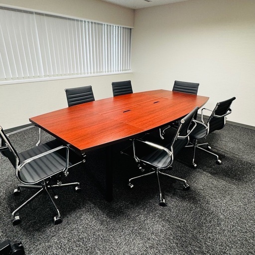 早い者勝ち！ぴっかぴか！240cm×120cm　ミーティングテーブル