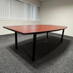 早い者勝ち！ぴっかぴか！240cm×120cm　ミーティングテーブルの画像