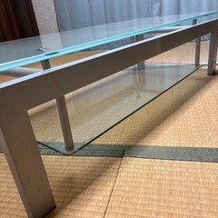 ガラスローテーブル格安中古品の画像