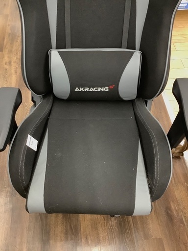 AKRACING ゲーミングチェア